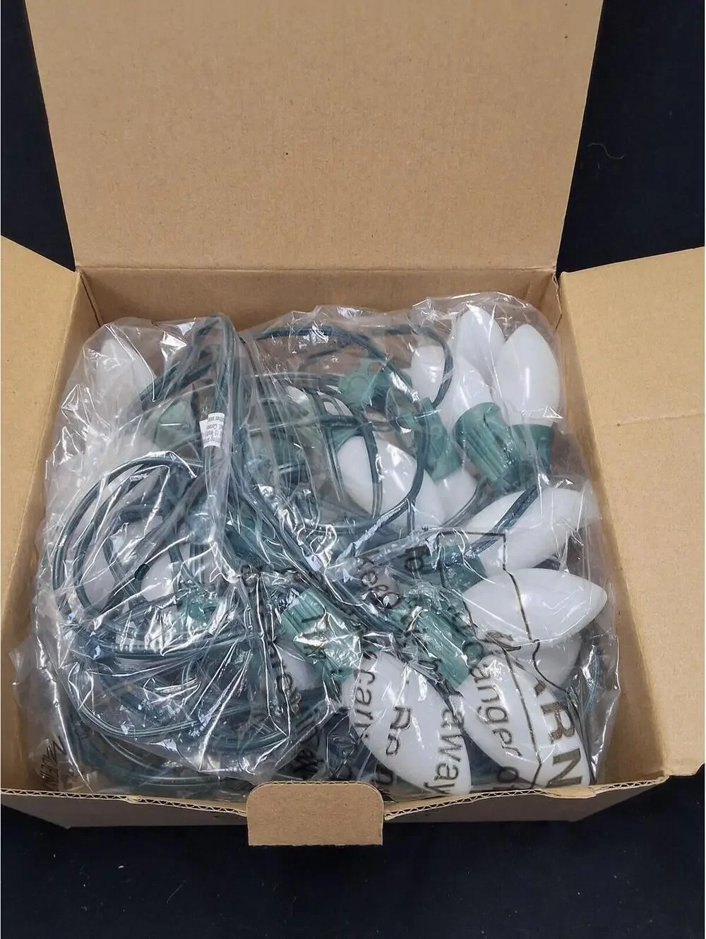 25- opaque Light Christmas String Lights with Stakes